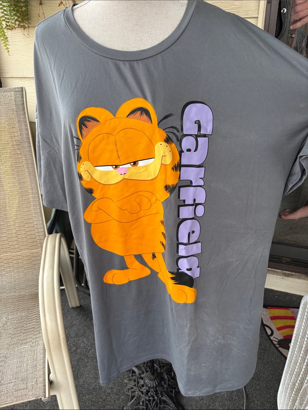 Garfield Graphic Gray Women's Sleep Tee - Garfield Like new